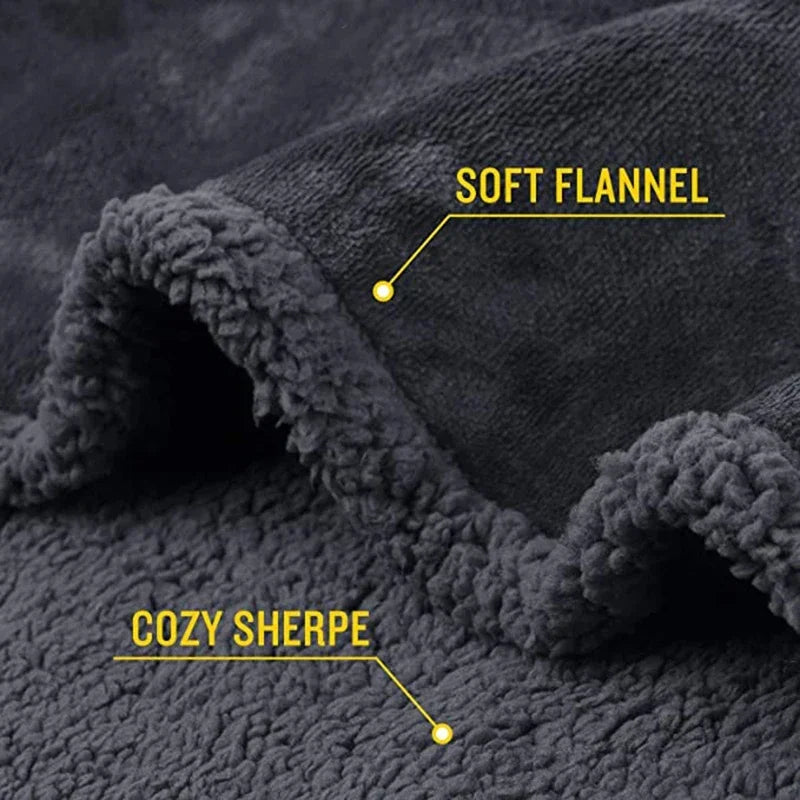 CoziChill - The Waterproof Blanket